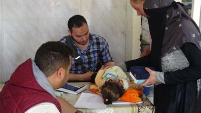القوافل الطبية لجامعة المنيا تجوب قرى أسيوط
