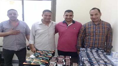 جمارك سفاجا تحبط محاولة تهريب كمية من العدسات الطبية اللاصقة