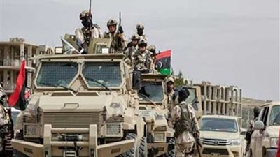 تجدد الاشتباكات العنيفة بين الجيش الليبي والميليشيات في 4 محاور قتال