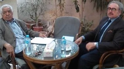 رئيس اتحاد الكتاب ناعيا أحمد الفقيه: فقدنا أحد رواد الرواية العربية