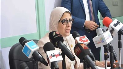 وزيرة الصحة: 6 حالات فقط بالمستشفيات وإسعاف 45 آخرين في حريق الأزهر