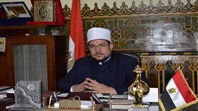 وزير الأوقاف يهنئ القوات المسلحة بتدشين الغواصة الثالثة