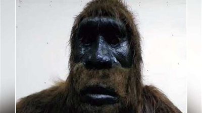 الجيش الهندي يعثر على آثار أقدام 