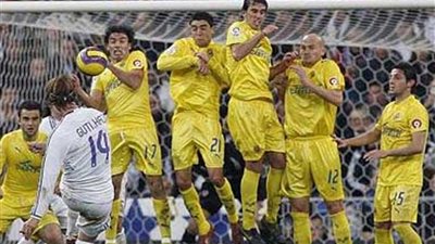 ريال مدريد يفوز على فياريال في الدوري الإسباني