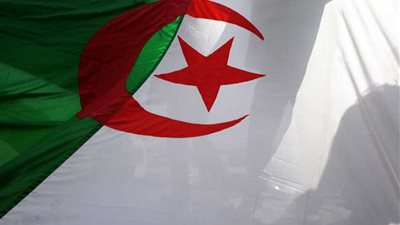 الجزائر تعلن غدا الاثنين غرة شهر رمضان المبارك