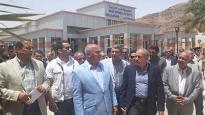 وزير النقل يتفقد ميناء طابا البري ويؤكد تنفيذ خطة لرفع كفاءة الموانئ البرية