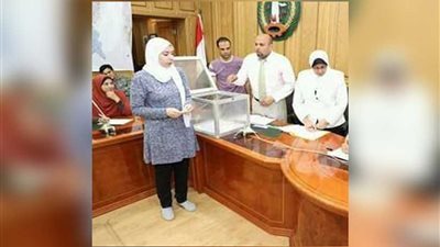 تضامن المنوفية تجري قرعة حجاج الجمعيات وتختار 13حالة إنسانية