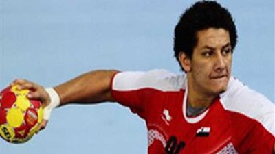 المصري علي زين يتوج بجائزة أحسن محترف في الإمارات