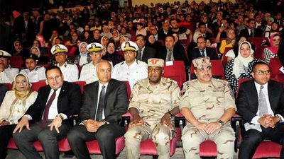 ندوة تثقيفية للقوات المسلحة بجامعة الإسكندرية