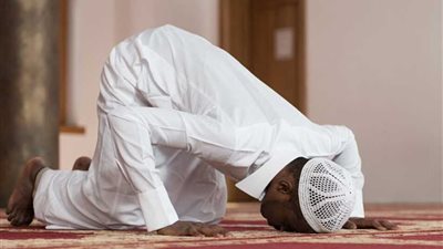 تعرف علي حكم صوم رمضان بدون صلاة