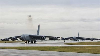 أمريكا تنشر قاذفات 