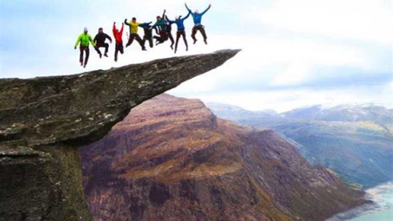 بالصور.. صخرة الواعظ