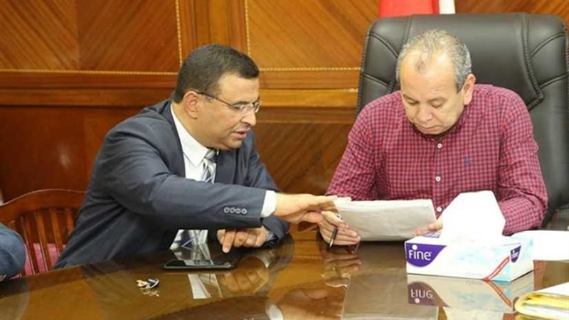 محافظ كفرالشيخ وعضو