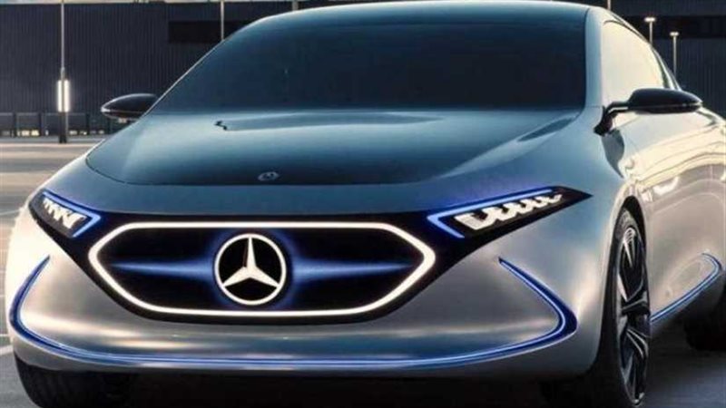 مرسيدس تستدعي 1600