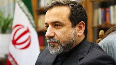 الخارجية الإيرانية: سننسحب من الاتفاق النووي على مراحل