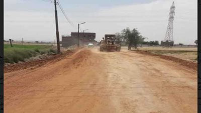 محافظ أسيوط: استكمال تنفيذ خطط الرصف بالمراكز