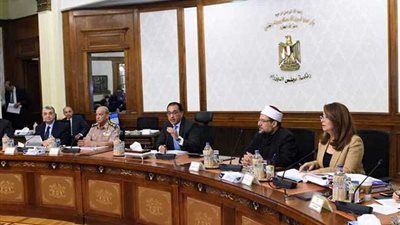 مجلس الوزراء ينفي توقف تفعيل البطاقات التموينية الجديدة