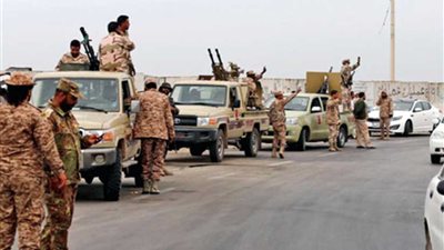 عاجل.. معركة برية وجوية بين الجيش الليبي والميليشيات في 3 محاور بطرابلس