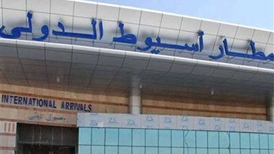 جمارك مطار أسيوط تحبط محاولة تهريب أجهزة ومستلزمات طبية