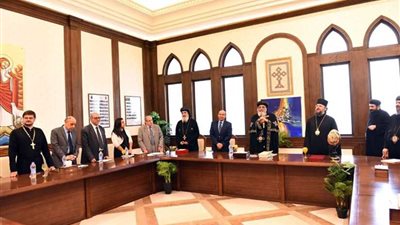 البابا تواضروس يستقبل وفد الأكاديمية اللاهوتية الروسية بالمقر الباباوى بالعباسية