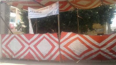 أقاموه ونسوه.. منفذ أهلًا رمضان ”اصطباري“ من دون سلع