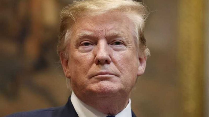 ترامب يوقع أمرا بعقوبات