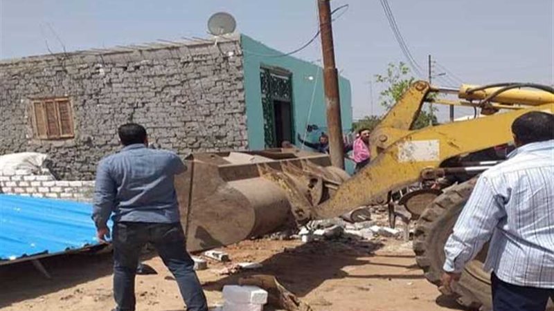 إزالة 35 تعديا وبناء