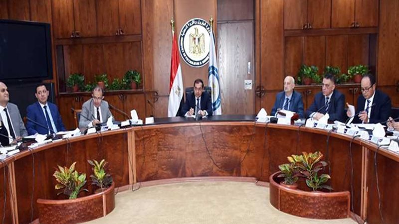 الملا يترأس لجنة