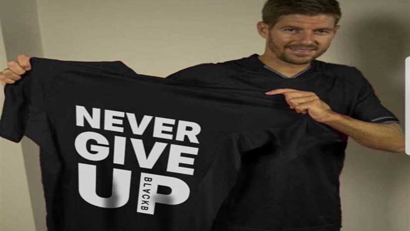 «جيرارد» يستعين بقميص