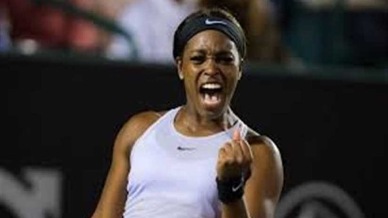 سلون ستيفنز تتأهل