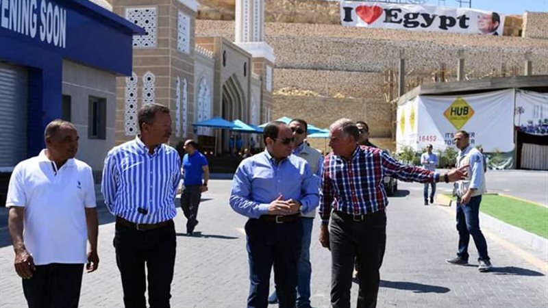 شاهد.. جولة الرئيس