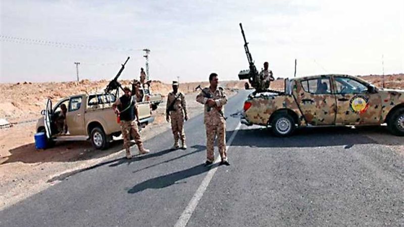 الجيش الليبي يقطع