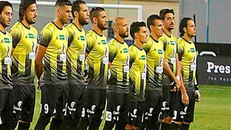 المقاولون يتفوق خارج