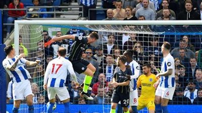 «لابورتي» يتقدم ويعود بـ«السيتي» للقمة