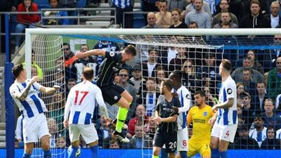 الشوط الأول.. مانشستر سيتي على القمة.. وليفربول يجاهد ليحافظ على آماله