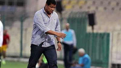 مدرب الداخلية يستقيل بعد الهبوط وينتقد نظام الدوري