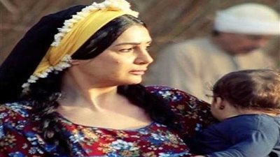 غادة عبدالرازق تأخذ حقها من الخواجة في 