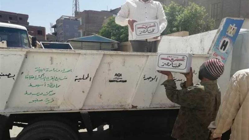 توزيع 2000 كرتونة