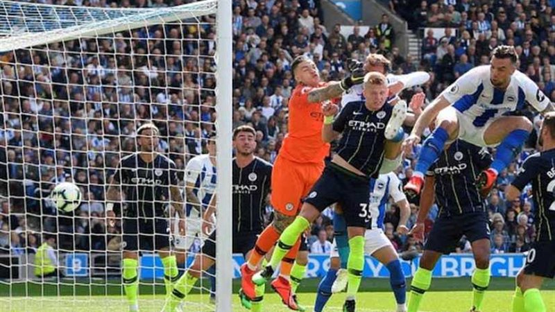 برايتون يُسجل.. ومانشستر