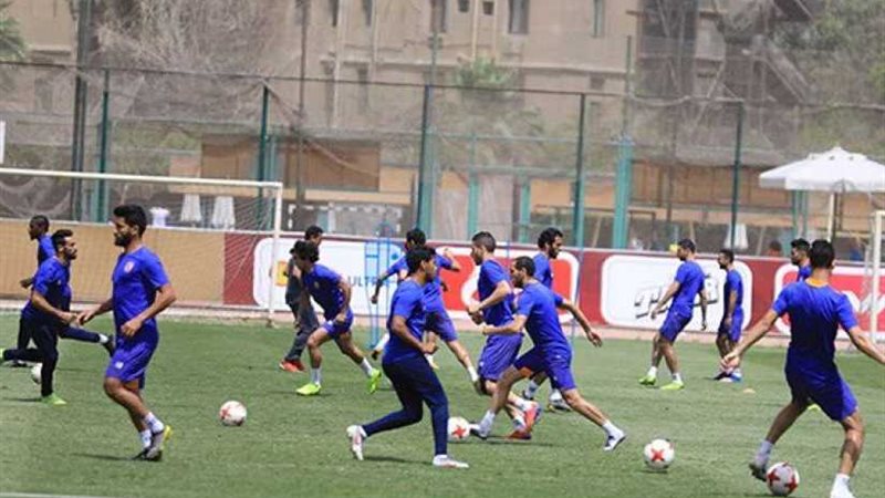 الأهلي يستأنف تدريباته