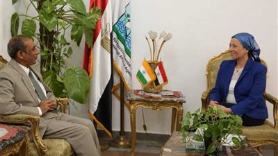 وزيرة البيئة تناقش مع السفير الهندي استعدادات المشاركة في قمة المناخ