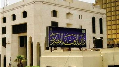 تعرف على رأي الدين في مسح النساء على الكم و الحجاب في الوضوء..