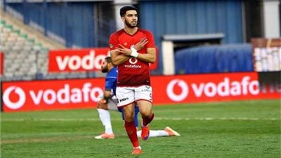 أزارو يقود هجوم الأهلي في مواجهة إنبي