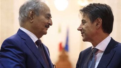 كونتي عقب لقائه مع حفتر : دعوت لوقف إطلاق النار ونثق في السير في طريق الحل السياسي