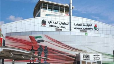 الإمارات: عودة الحركة بمطار دبي لطبيعتها بعد سقوط طائرة