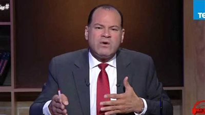 الديهي يكشف عن الصندوق الأسود لوالد 