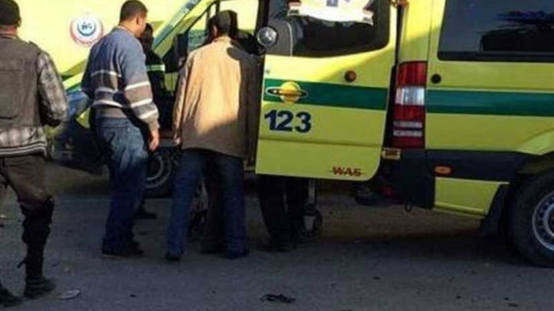 إصابة 7 أشخاص إثر