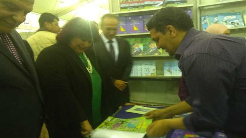 وزيرة الثقافة تزور