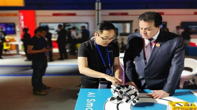 وزير التعليم العالى