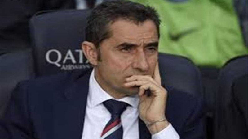 برشلونة يحدد موقف